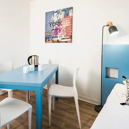 Hotel apartamentowy Teneo - Gare Saint Jean